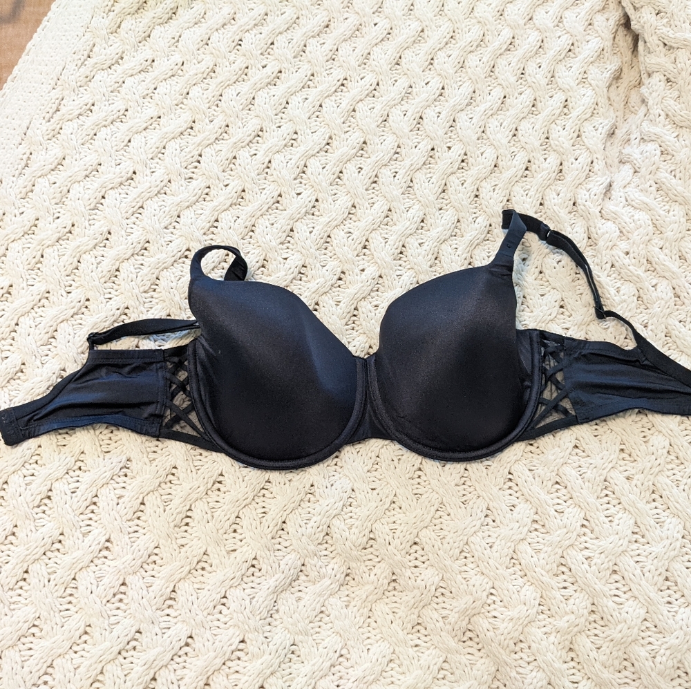 NWOT La Senza So Free 32 DDD bra - Picture 1 of 7